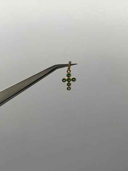 Dije cruz circon verde Oro amarillo 18k 0,65 Gr / 8,67 mm / 1,5 Cm