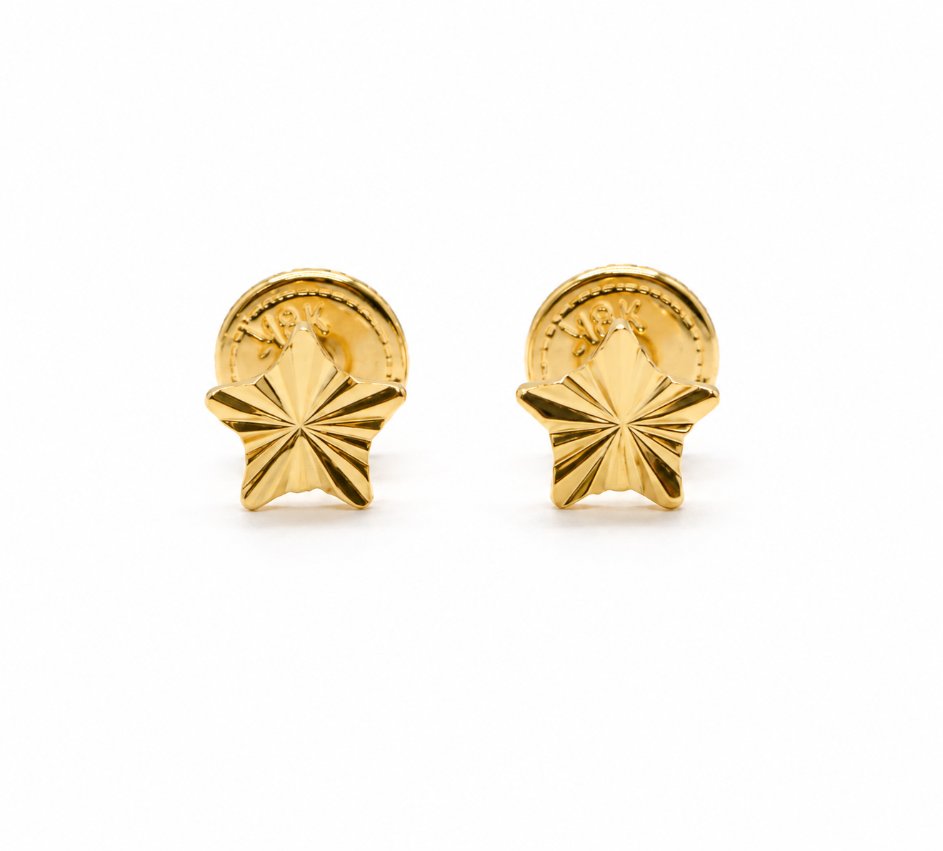 Topos Estrella Diamantada Oro amarillo 18k 0,45 Gr / 5 mm
