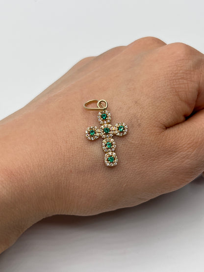 Dije Cruz Verde y Blanco Oro amarillo 18k 1,70 Gr / 14,85 mm / 2,4 Cm