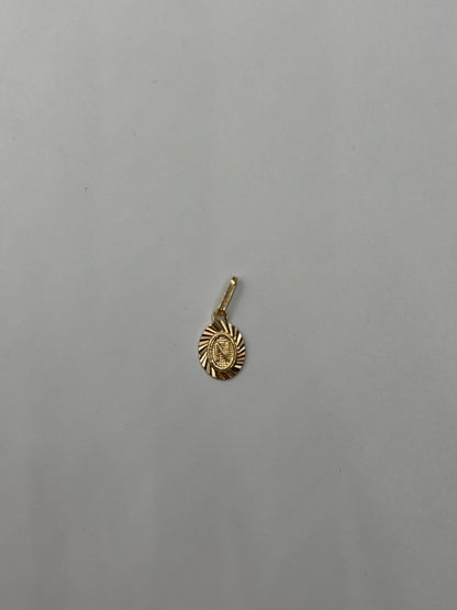 Dije Letra N Oro amarillo 18k 0,44 Gr / 7,5 mm / 1 Cm