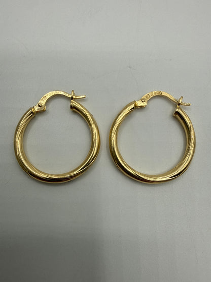 Candonga Rayada Oro amarillo 18k 1,77 Gr / 2,3 Cm