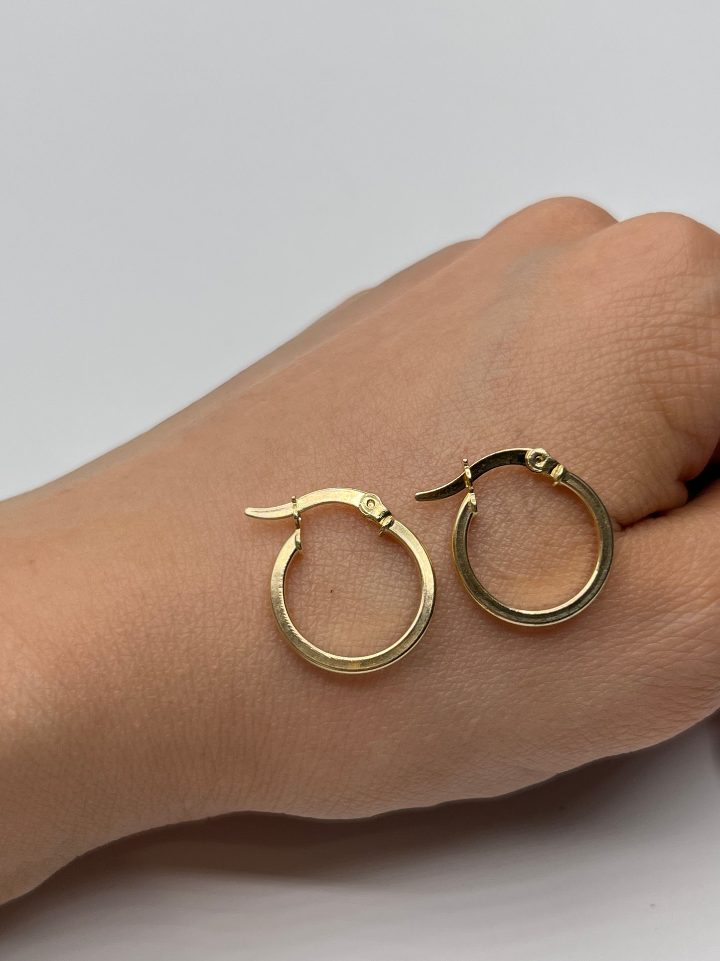 Candonga Lisa Oro amarillo 18k 1,25 Gr / 1,8 Cm
