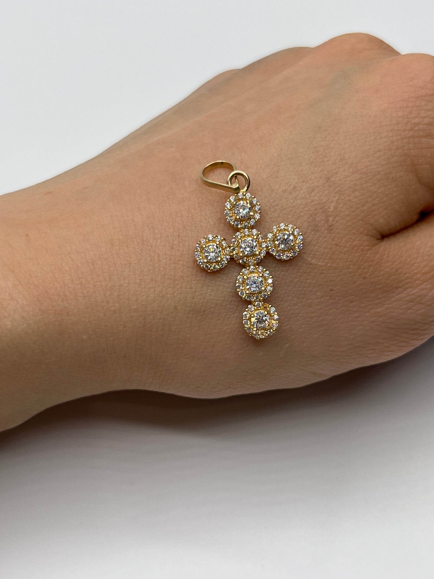 Dije Cruz Circon Blanco Oro amarillo 18k 2,69 Gr / 17,20 mm / 2,8 Cm