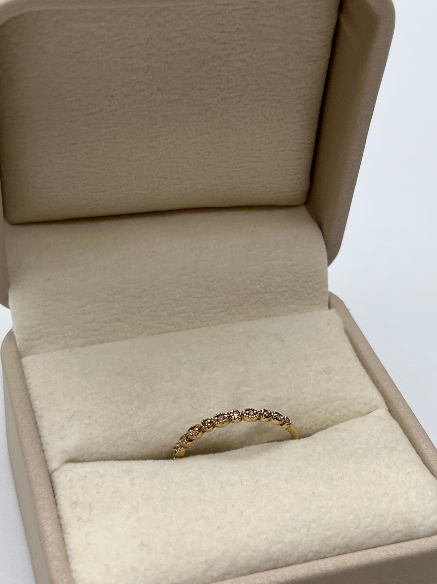 Anillo Circon Blanco Oro amarillo 18k / Talla 7 / 1,18 Gr / 2 mm