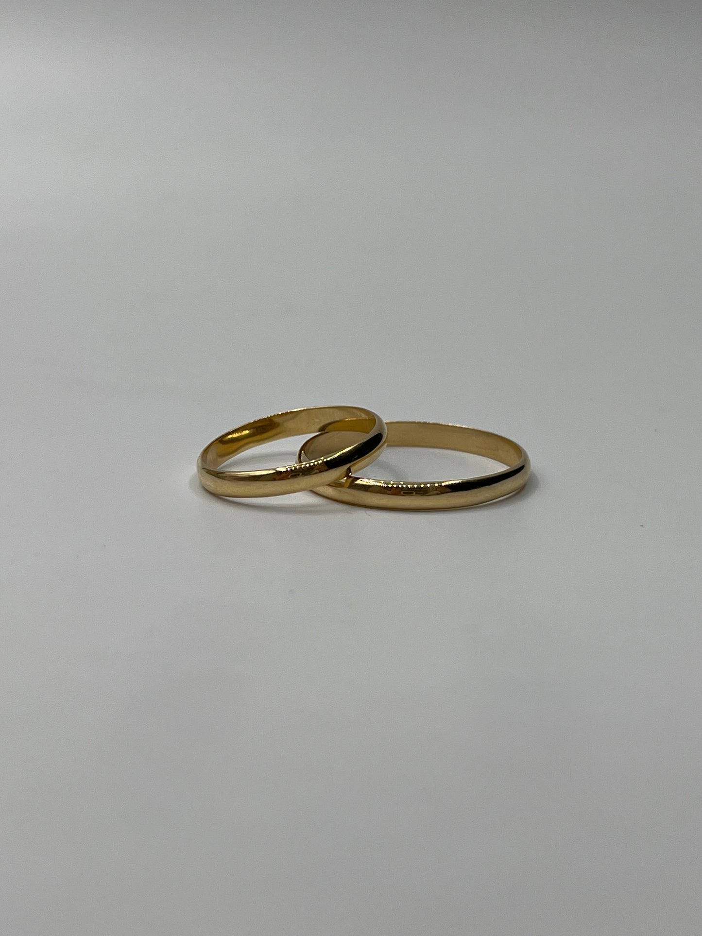 Set Argollas Matrimonio Lisa / 3,49 Gr / Talla 5 3/4 y 11 / 2.65mm