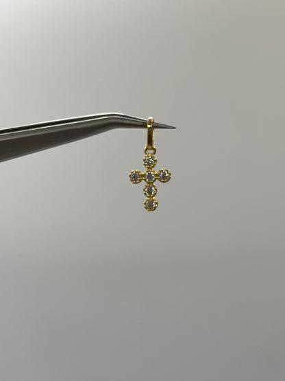 Dije cruz circon blanco Oro amarillo 18k 0,70 Gr / 8,75 mm / 1,4 Cm