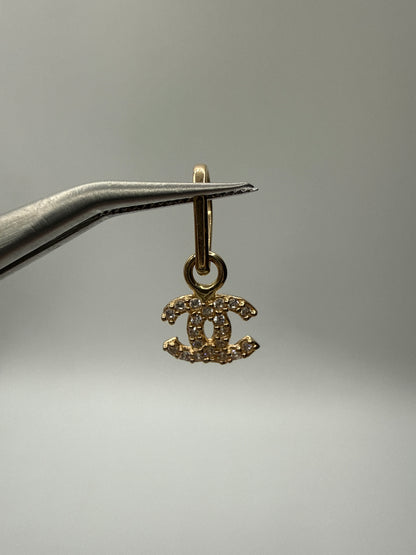 Dije CH Oro amarillo 18k 0,74 Gr / 9,15 mm / 1 Cm