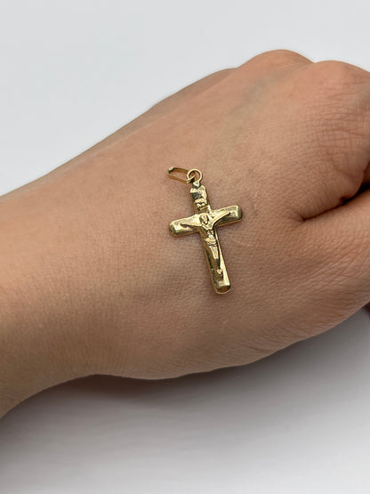 Dije Cruz Cristo Oro amarillo 18k 0,61 Gr / 14 mm / 2,4 Cm