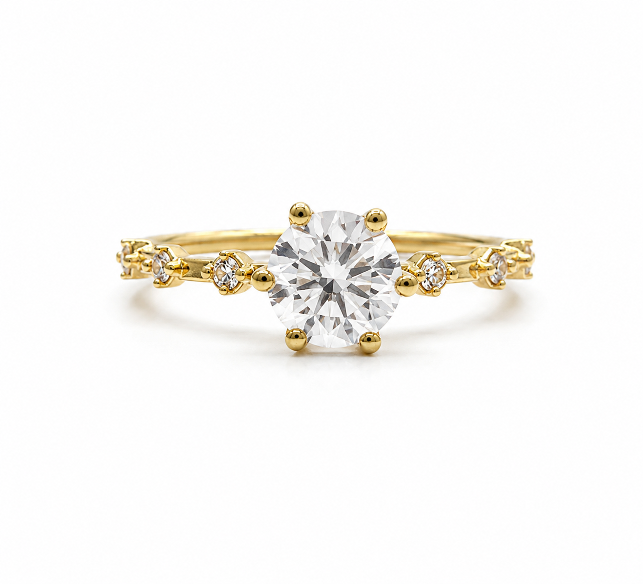 Anillo Solitario Circon Blanco Oro amarillo 18k / Talla 8 / 1,94 Gr / 6,20 mm