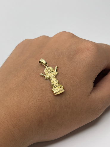 Dije Divino Niño Oro amarillo 18k 0,95 Gr / 14,2 mm / 2,1 Cm