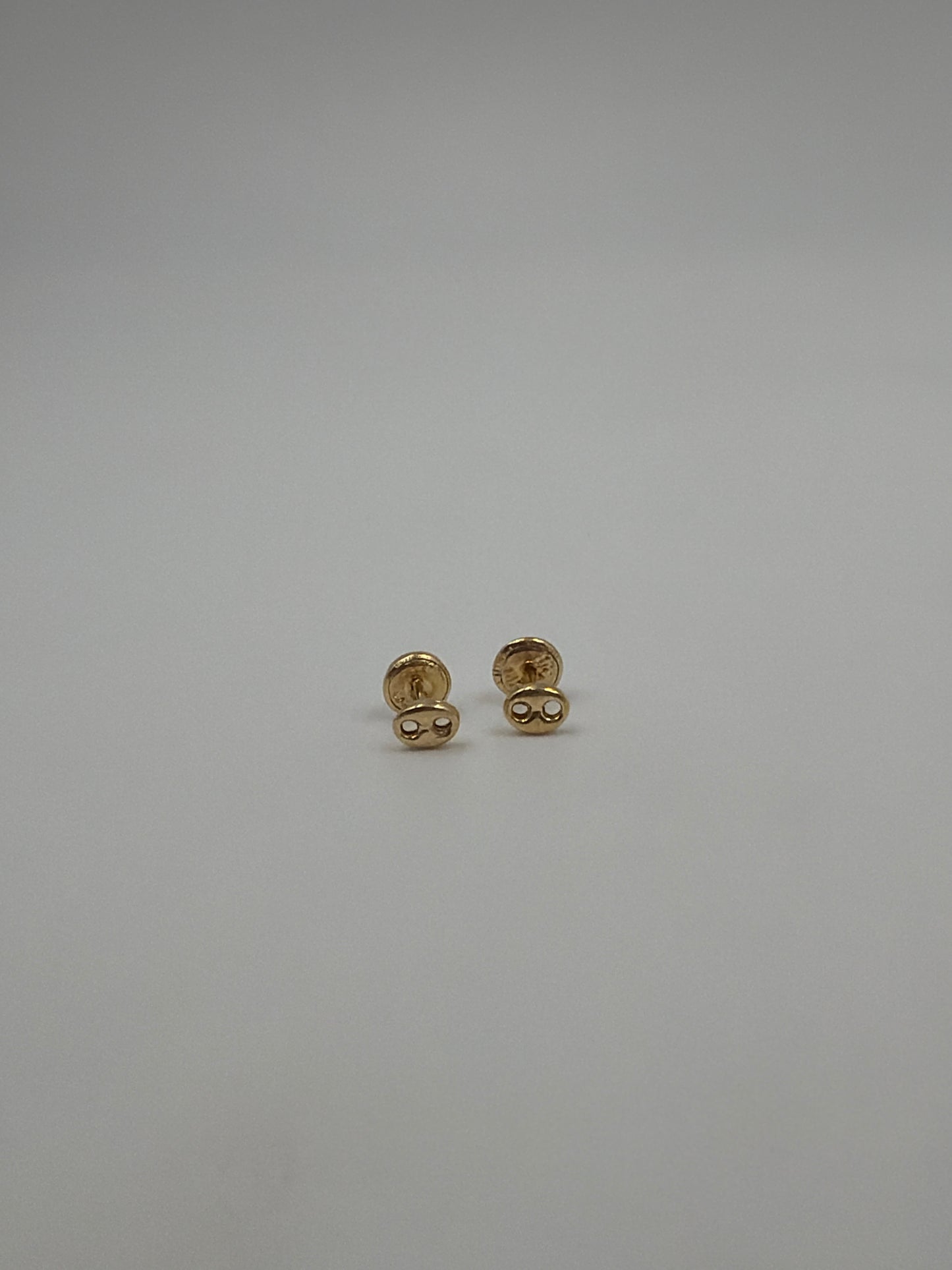 Topos GC Oro amarillo 18k 0,48 Gr / 4,94 mm