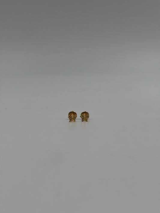 Topos estrella diamantada Oro amarillo 18k 0,50 Gr / 5,25 mm