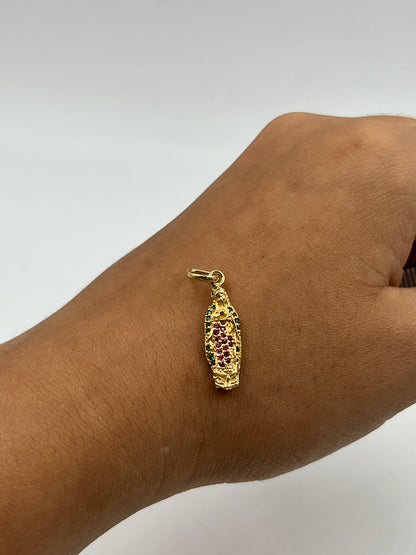 Dije Virgen Guadalupe circon verde y rojo Oro amarillo 18k 1,96 Gr / 7 mm / 2,4 Cm