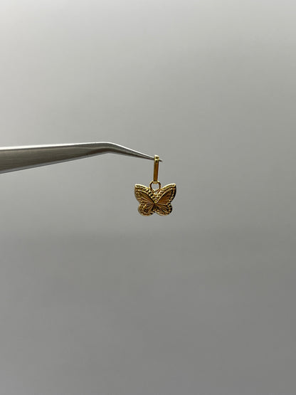 Dije Mariposa Diamantada Oro amarillo 18k 0,46 Gr / 10 mm / 0,9 Cm
