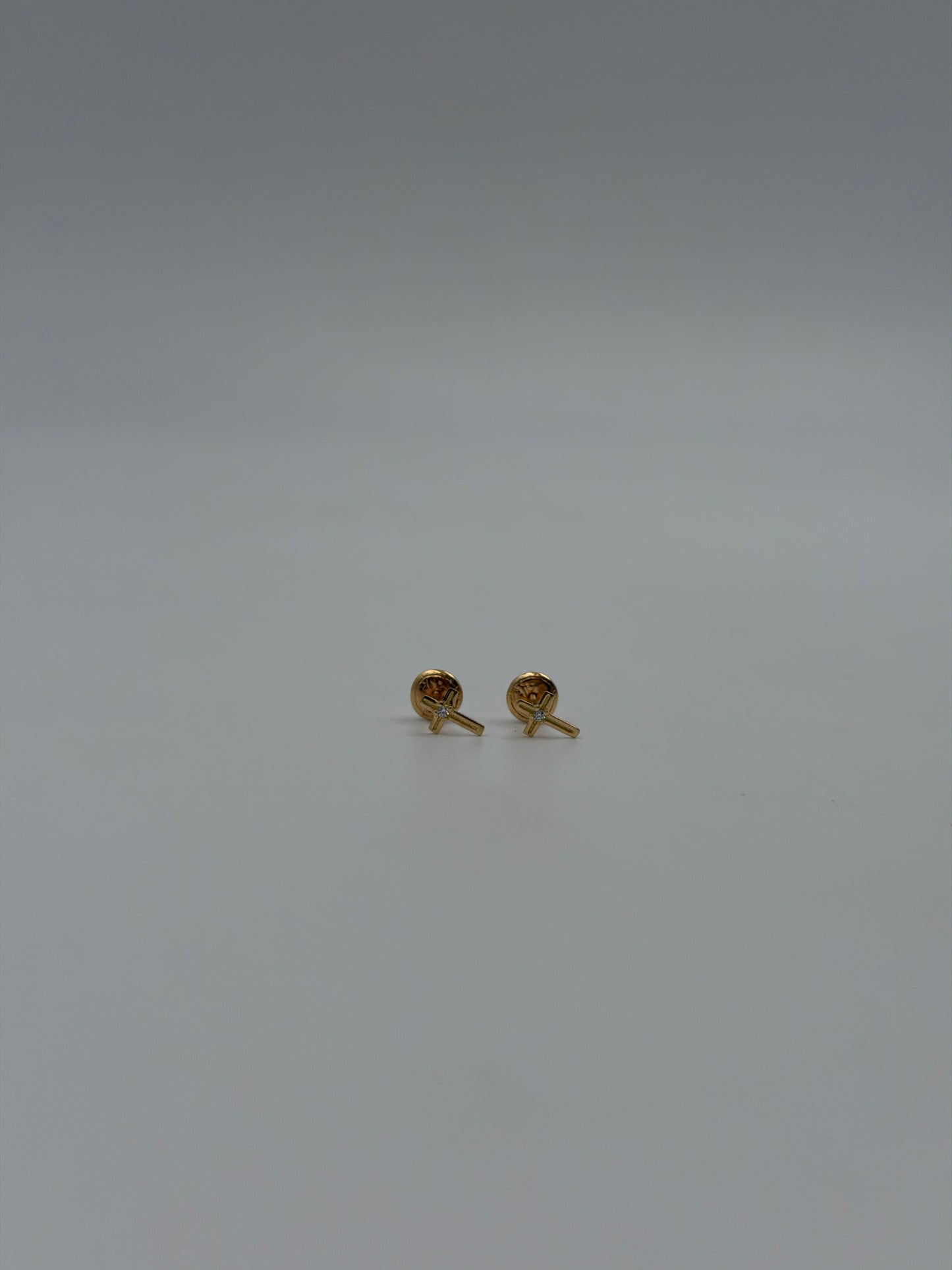 Topos cruz circon blanco Oro amarillo 18k 0,57 Gr / 7,38 mm