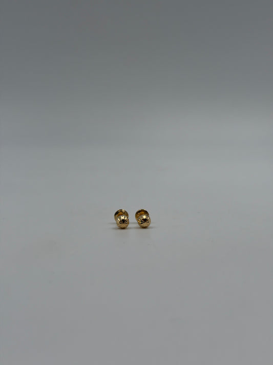 Topos bola diamantados Oro amarillo 18k 0,61 Gr / 5 mm