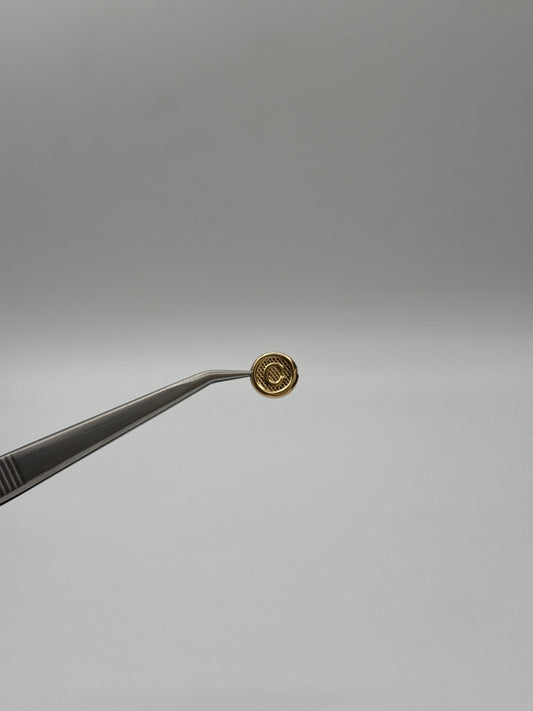 Herraje Letra C  Oro amarillo 18k 0,41 Gr / 1 Cm