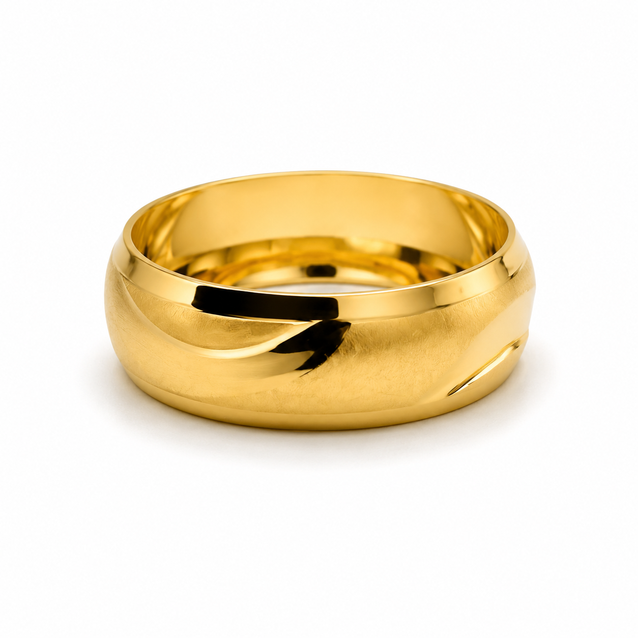 Anillo Matizado Oro amarillo 18k / Talla 7 1/4 / 2,34 Gr / 6,30 mm