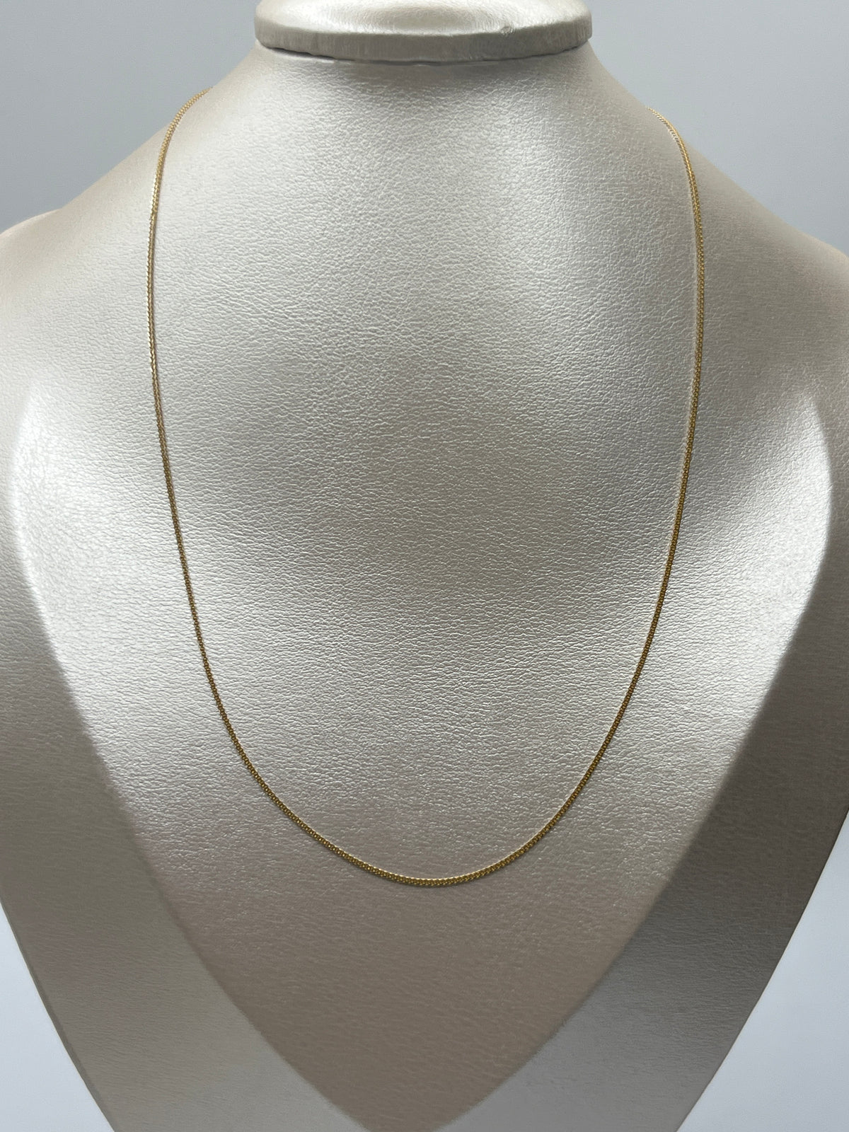 Cadena It Franco Oro amarillo 18k +3 / 1,57 Gr / 1 mm / 50 Cm