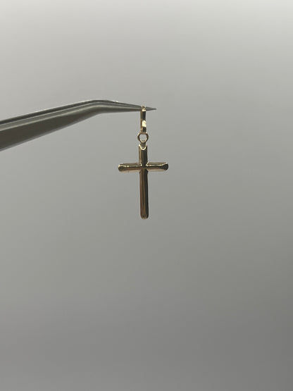 Dije Cruz Lisa Oro amarillo 18k 0,31 Gr / 11,6 mm / 1,75 Cm