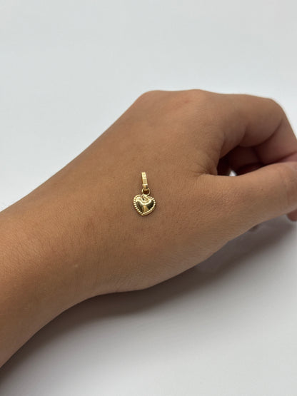 Dije corazon Oro amarillo 18k 0,36 Gr / 8,10 mm / 1 Cm