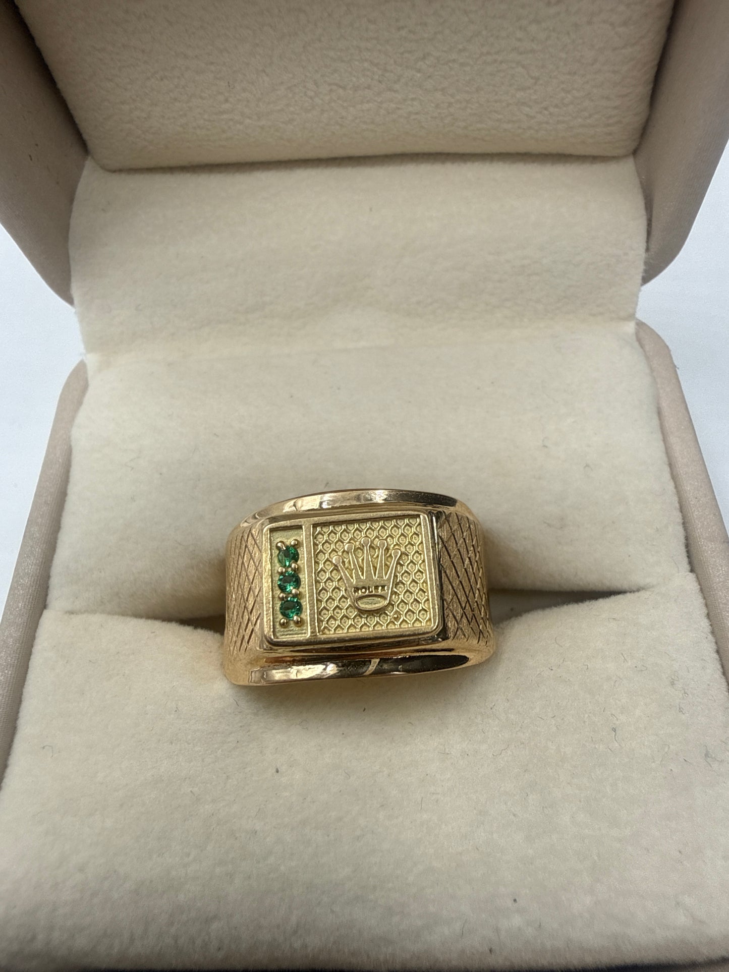 Anillo RX Circon Verde Oro amarillo 18k / Talla 11 1/2 / 3,79 Gr / 13,50 mm