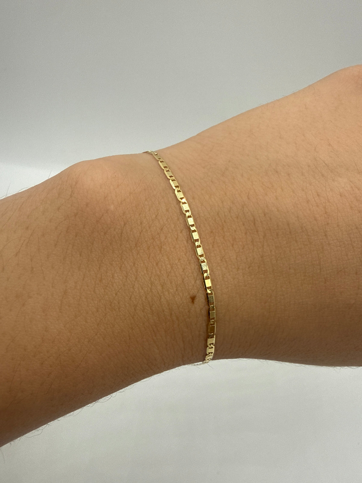 Pulso It Plano Oro amarillo 18k 1,09 Gr / 1,6 mm / 20 Cm