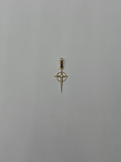 Dije Cruz Circon Blanco Oro amarillo 18k 0,50 Gr / 9,6 mm / 2 Cm