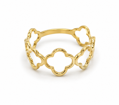 Anillo trebol Oro amarillo 18k / Talla 5 3/4 / 1,04 Gr / 7,15 mm