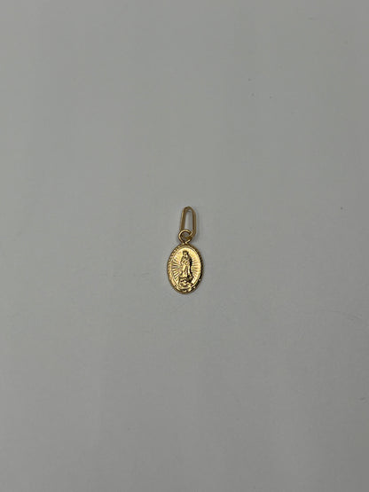 Dije Virgen Guadalupe Oro amarillo 18k 0,38 Gr / 7,4 mm / 1 Cm
