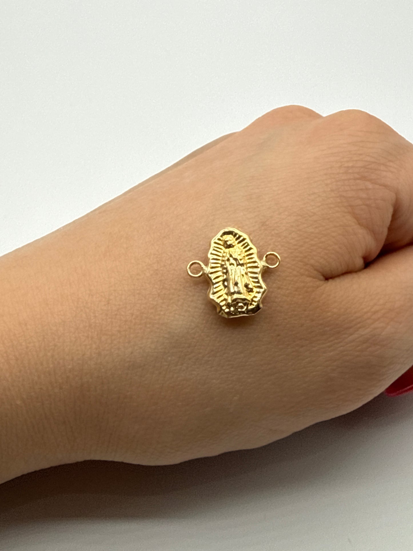 Herraje Virgen Guadalupe Oro amarillo 18k 0,71 Gr / 1,4 Cm