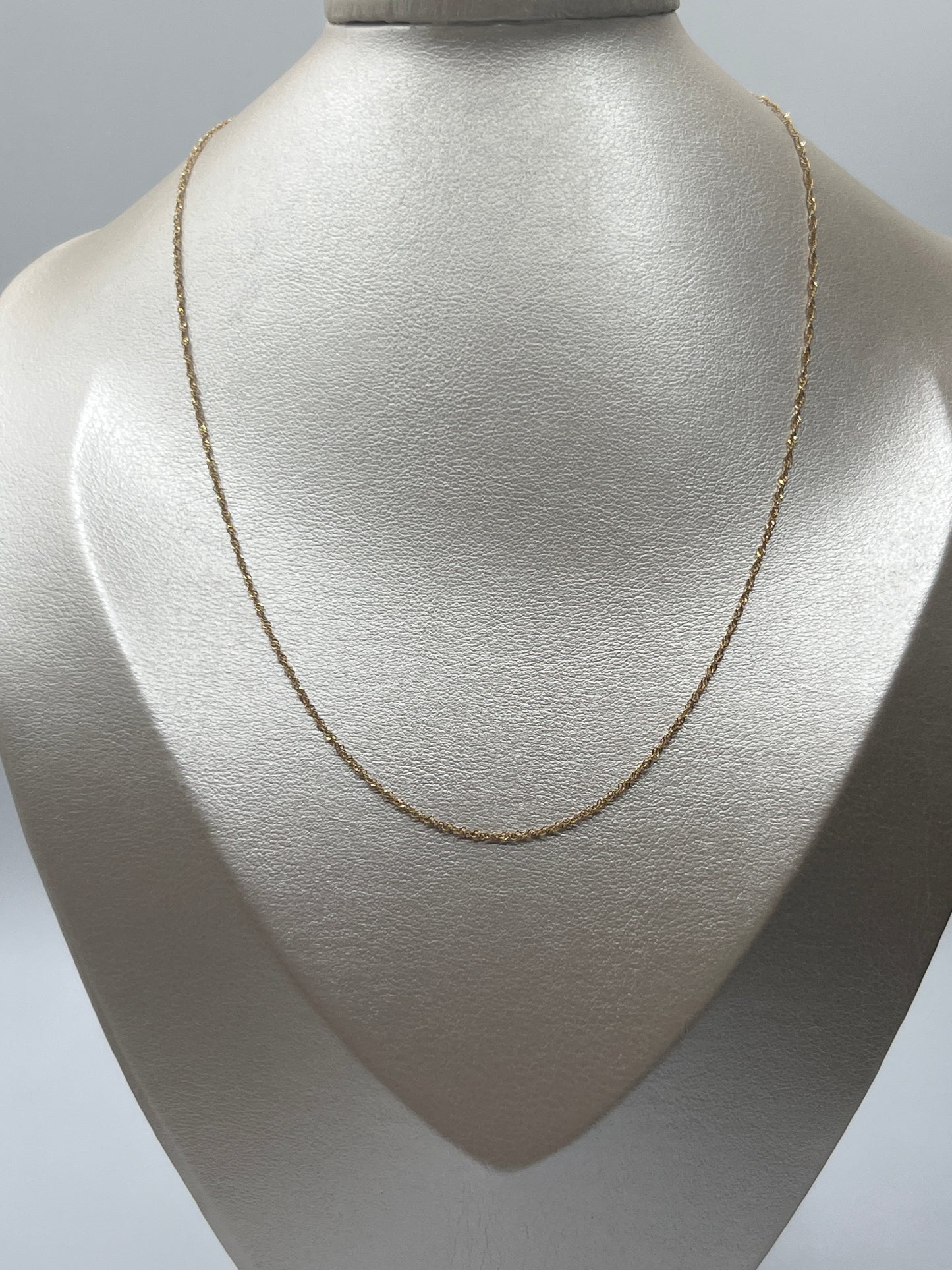 Cadena It singapur Oro amarillo 18k +3 / 1,58 Gr / 1,35 mm / 45 Cm