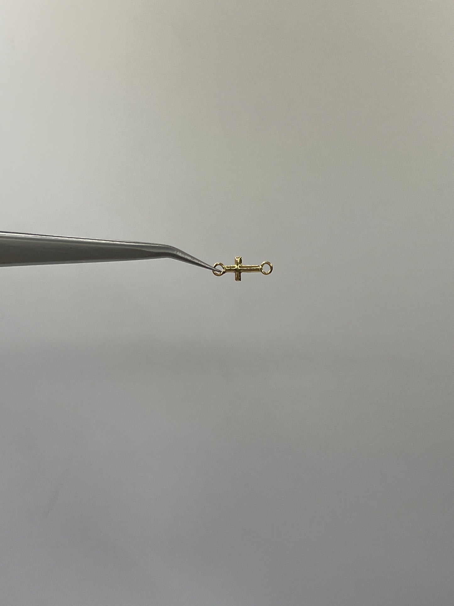 Herraje Cruz Lisa Oro amarillo 18k 0,17 Gr / 0,9 Cm
