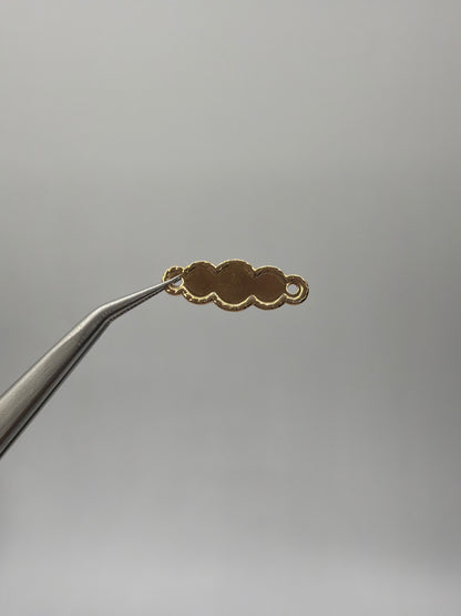 Herraje Placa Nube Oro amarillo 18k 0,61 Gr / 2,2 Cm