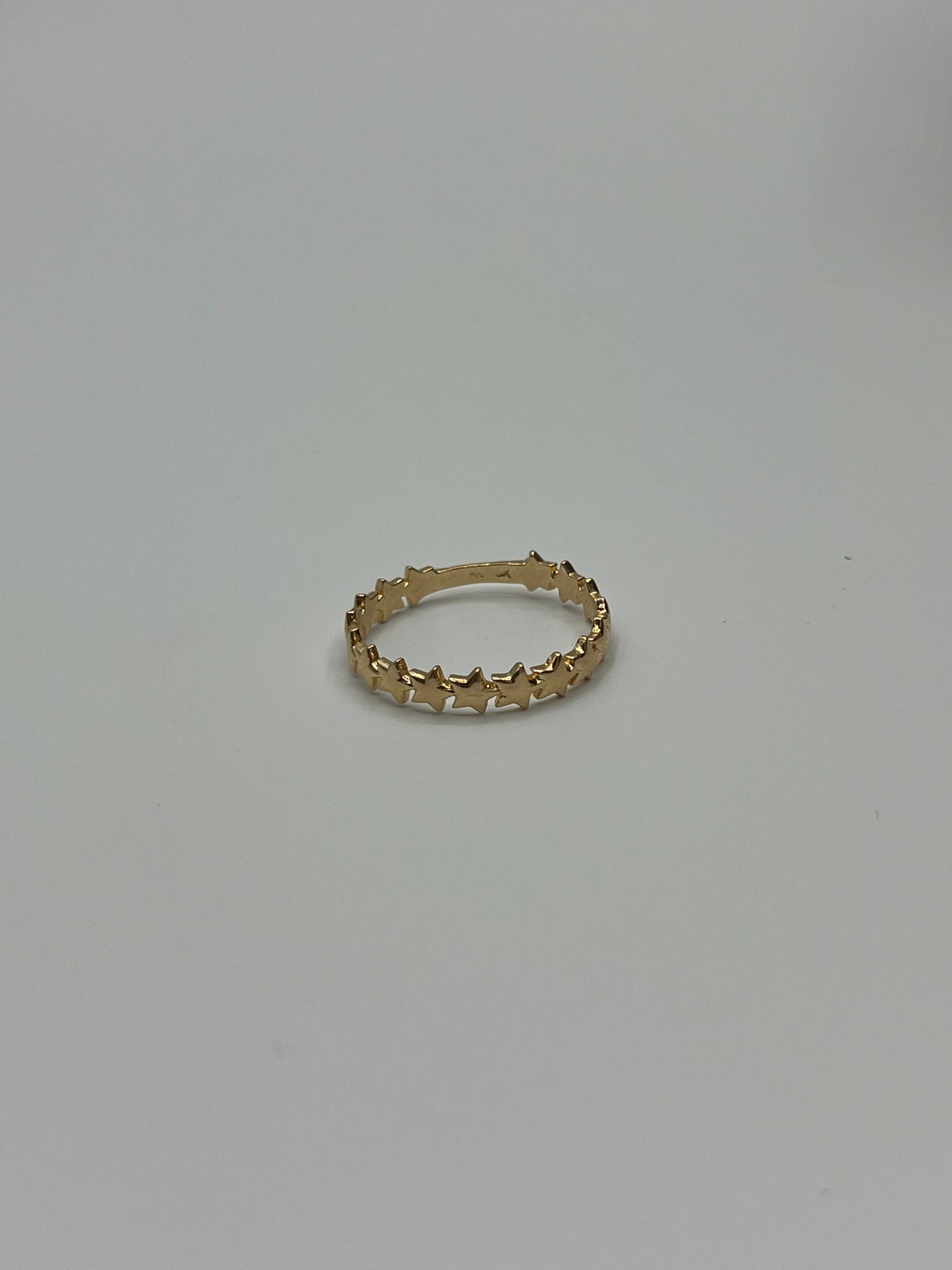 Anillo estrella Oro amarillo 18k / Talla 8 1/4 / 2,03 Gr / 3 mm