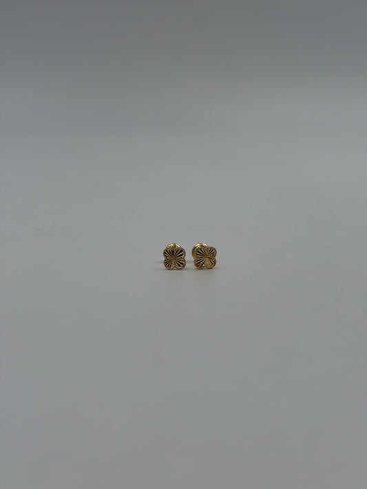 Topos trebol Oro amarillo 18k 0,88 Gr / 7,78 mm