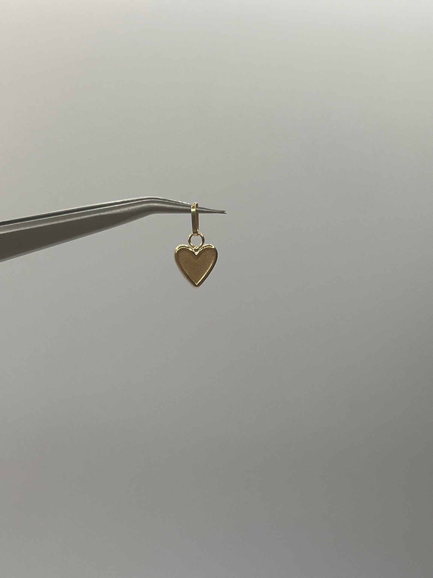 Dije Corazon Oro amarillo 18k 0,34 Gr / 7,8 mm / 0,7 Cm
