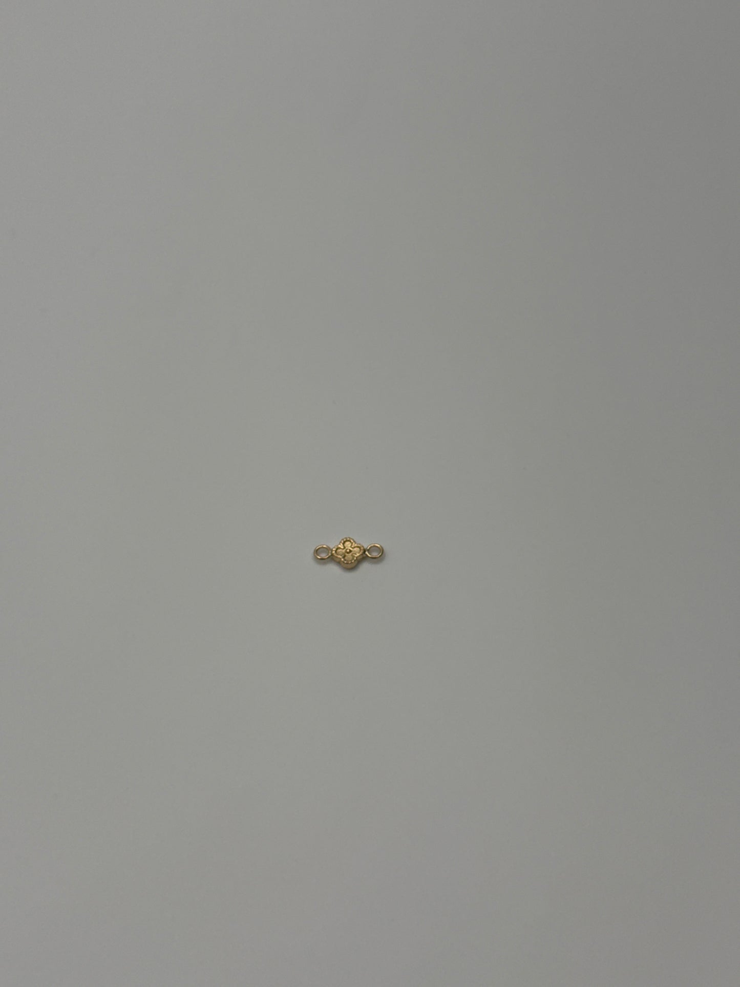 Herraje Flor Oro amarillo 18k 0,25 Gr / 0,6 Cm
