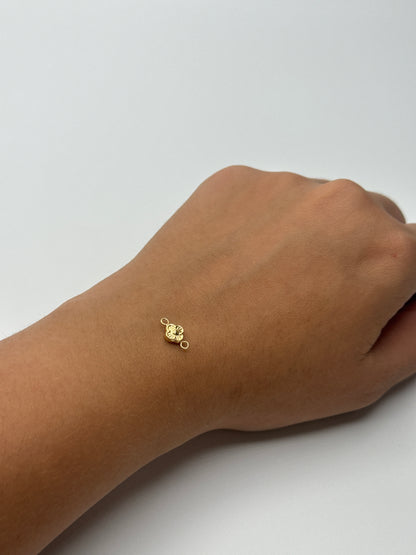 Herraje Flor Oro amarillo 18k 0,19 Gr / 0,6 Cm