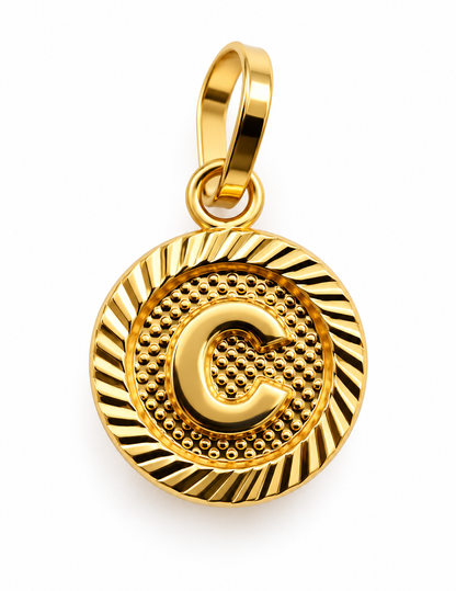 Dije Letra C Diamantada Oro amarillo 18k 0,70 Gr / 10 mm / 1 Cm