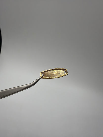 Herraje Placa Diamantada Oro amarillo 18k 0,72 Gr / 2,2 Cm