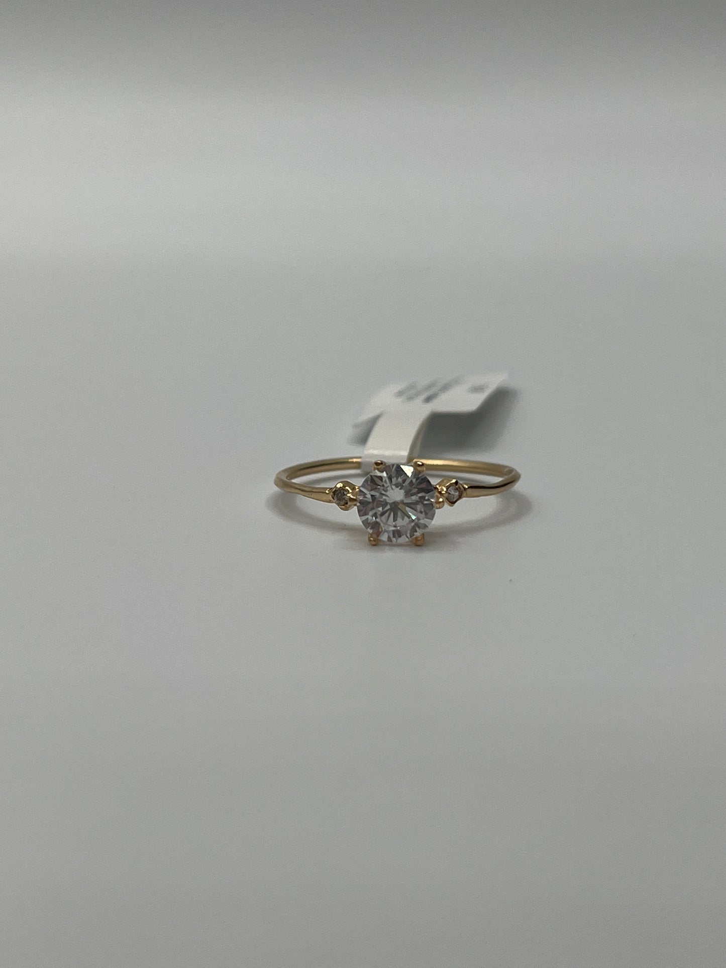 Anillo Compromiso Circon Blanco Oro amarillo 18k / Talla 7 3/4 / 1,62 Gr / 6,50 mm
