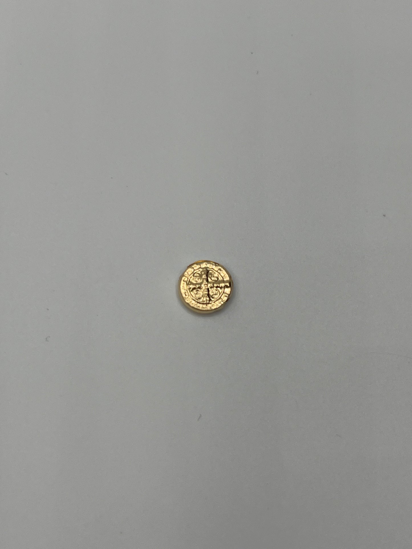 Herraje San Benito Oro amarillo 18k 0,22 Gr / 0,8 Cm