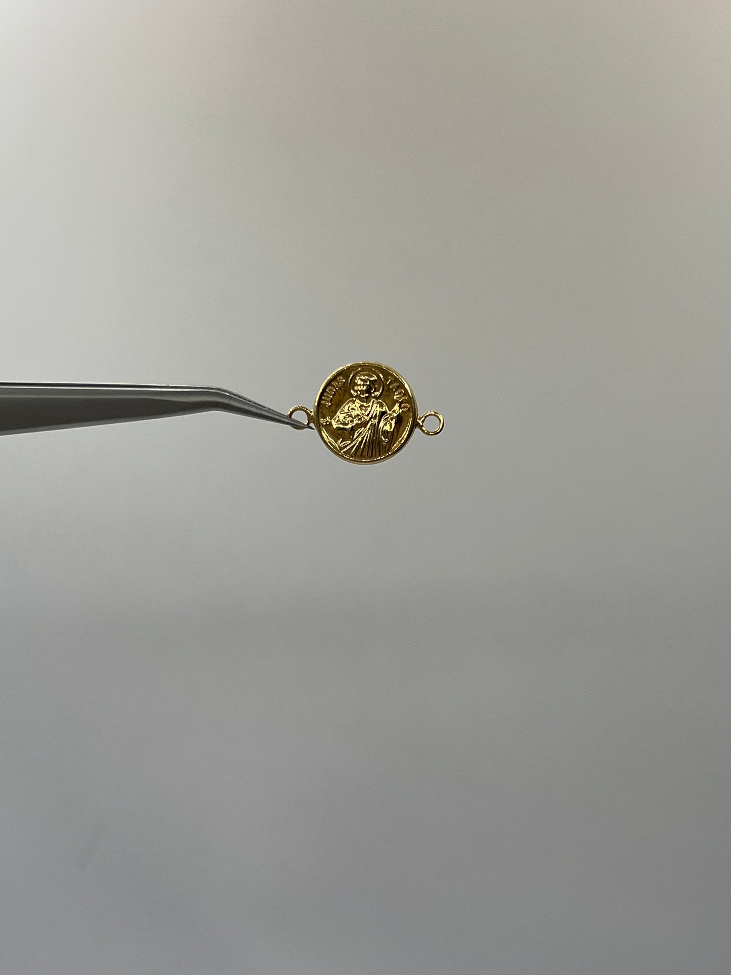 Herraje San Judas Tadeo Oro amarillo 18k 0,83 Gr / 1,3 Cm
