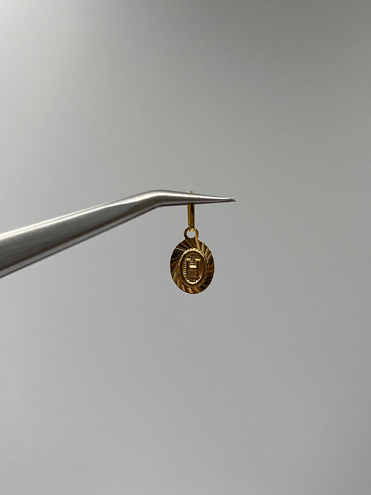 Dije Letra H Oro amarillo 18k 0,44 Gr / 7,5 mm / 0,9 Cm