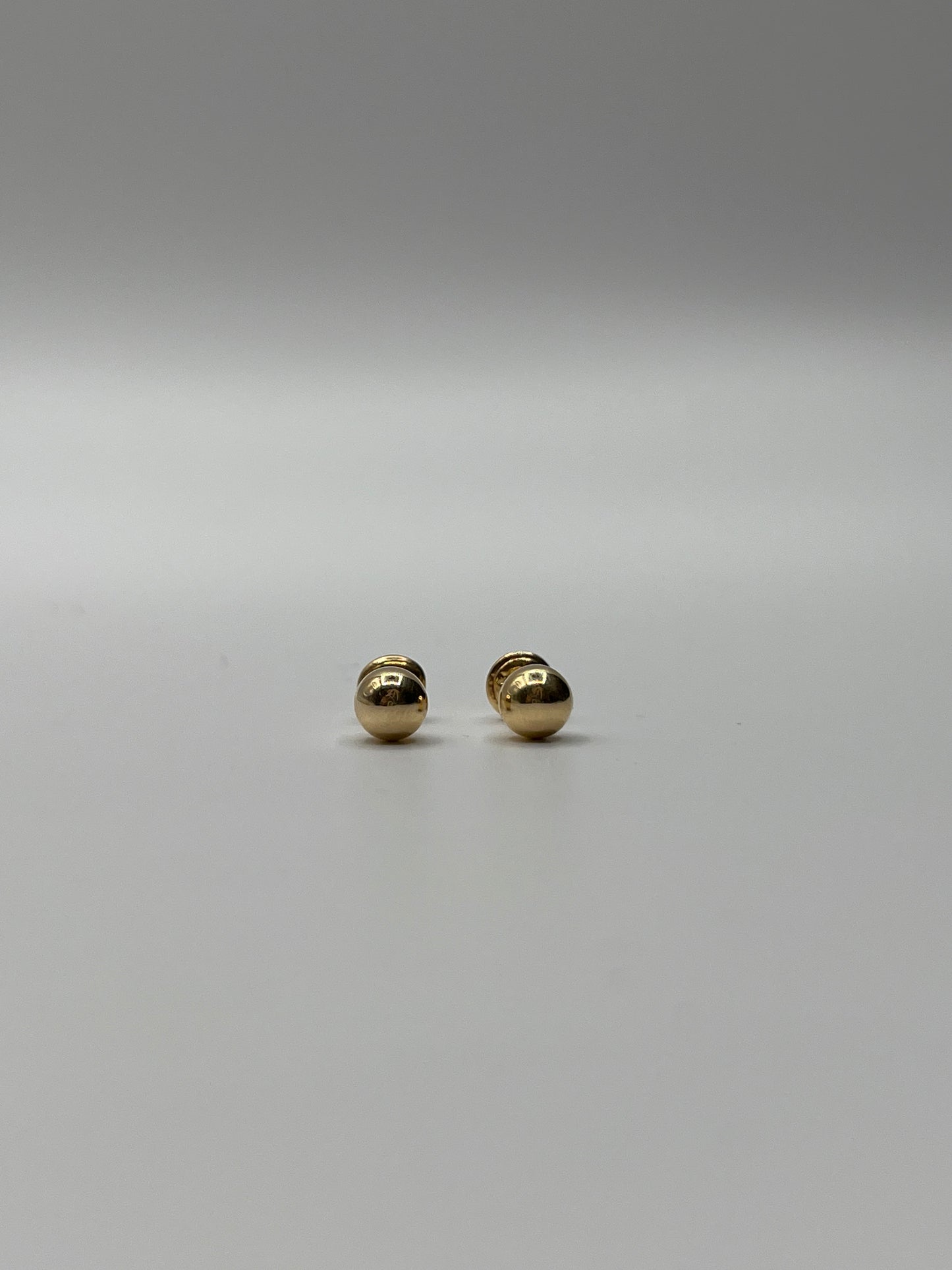 Topos Bola Lisa Oro amarillo 18k 0,67 Gr / 6 mm