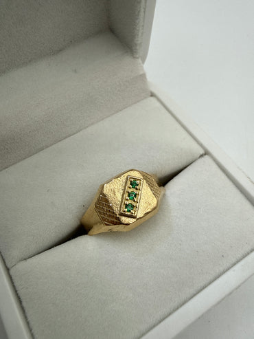 Anillo Circon Verde Oro amarillo 18k / Talla 9 1/2 / 2,04 Gr / 11 mm