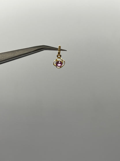 Dije trebol circon lila Oro amarillo 18k 0,39 Gr / 6,70 mm / 0,8 Cm