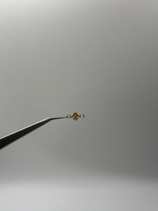 Herraje Flor Oro amarillo 18k 0,25 Gr / 0,6 Cm