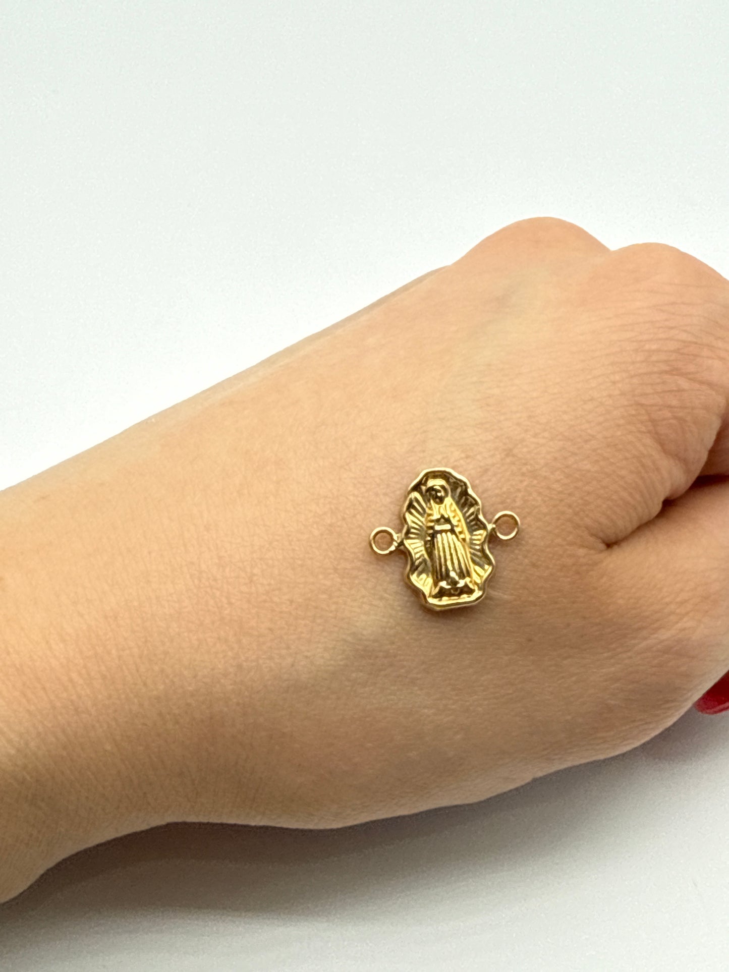 Herraje Virgen Guadalupe Oro amarillo 18k 0,60 Gr / 1,4 Cm